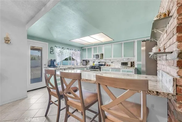 $775,000 | 22290 Black Beauty Trail, Wildomar, CA 92595