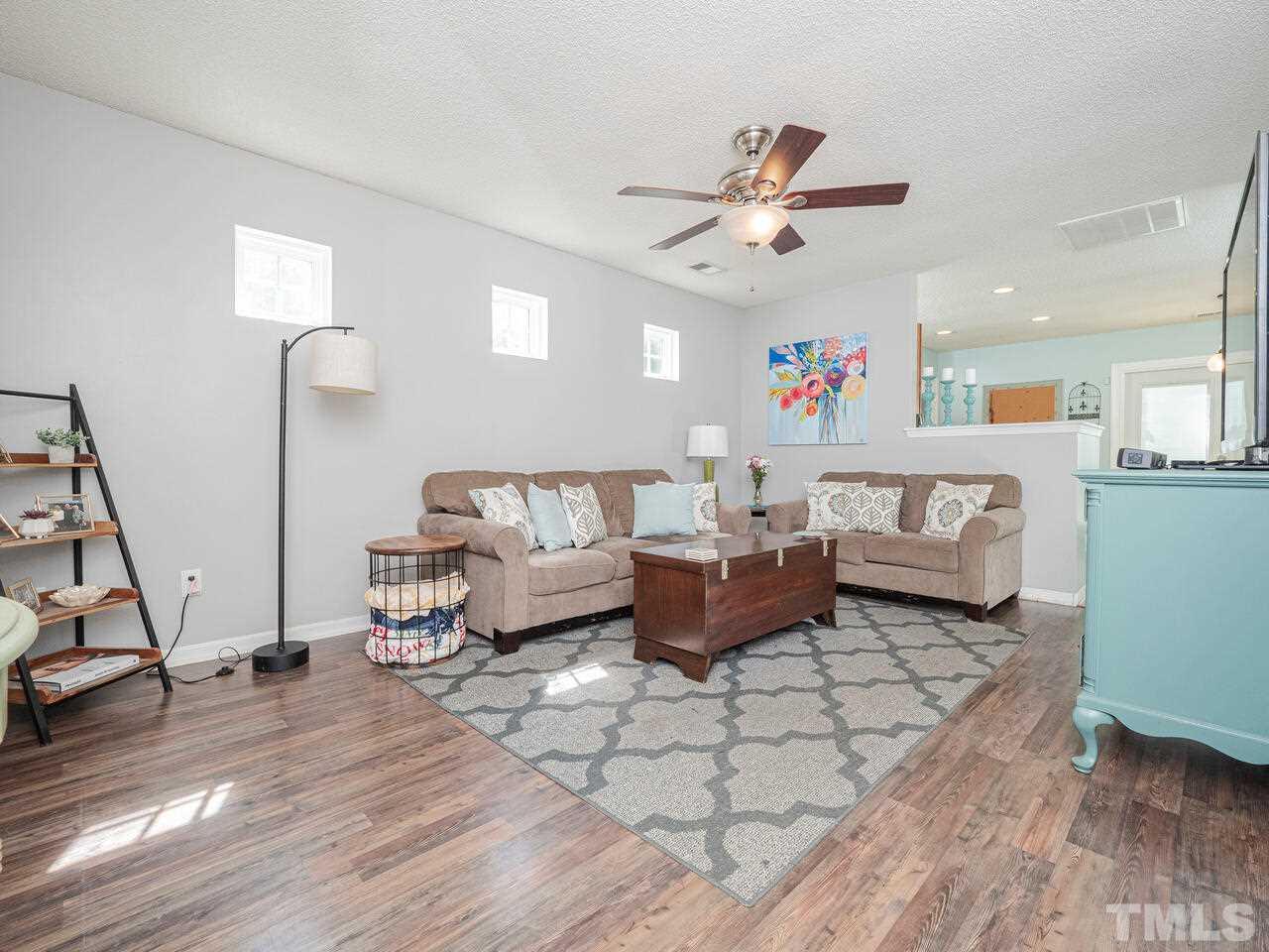 5800 Arbaugh Court Raleigh, NC 27610 - Photo 5 of 27 Gallery Image 5