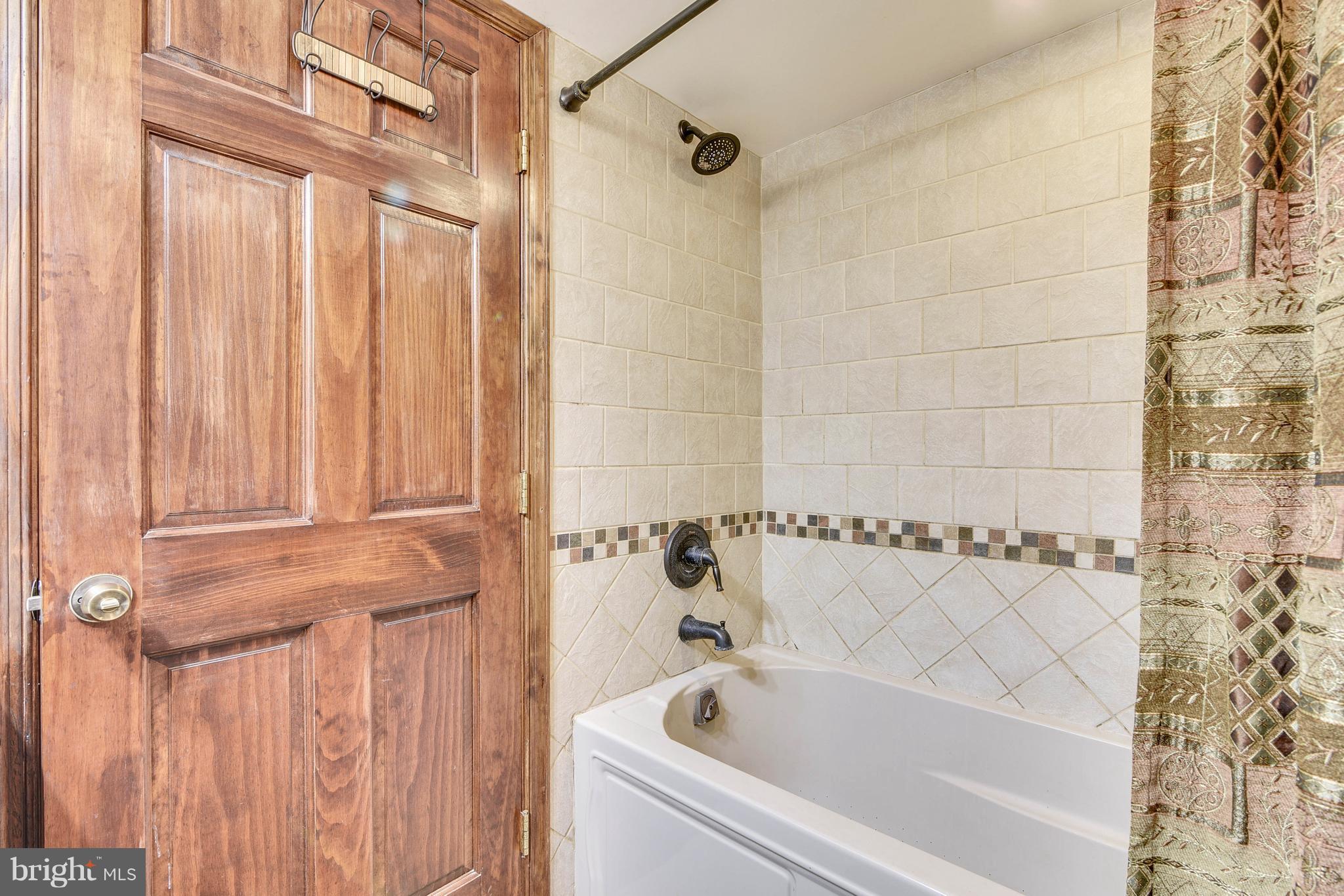 10021 Ranger Road Fairfax, VA 22030 - Photo 21 of 30 Lower Level full bath