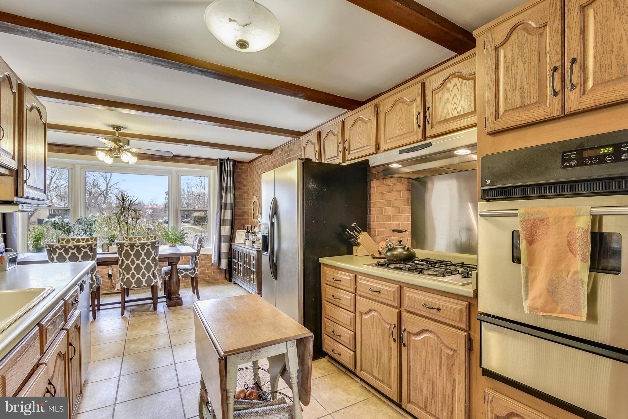 10021 Ranger Road Fairfax, VA 22030 - Photo 8 of 30 Country Kitchen