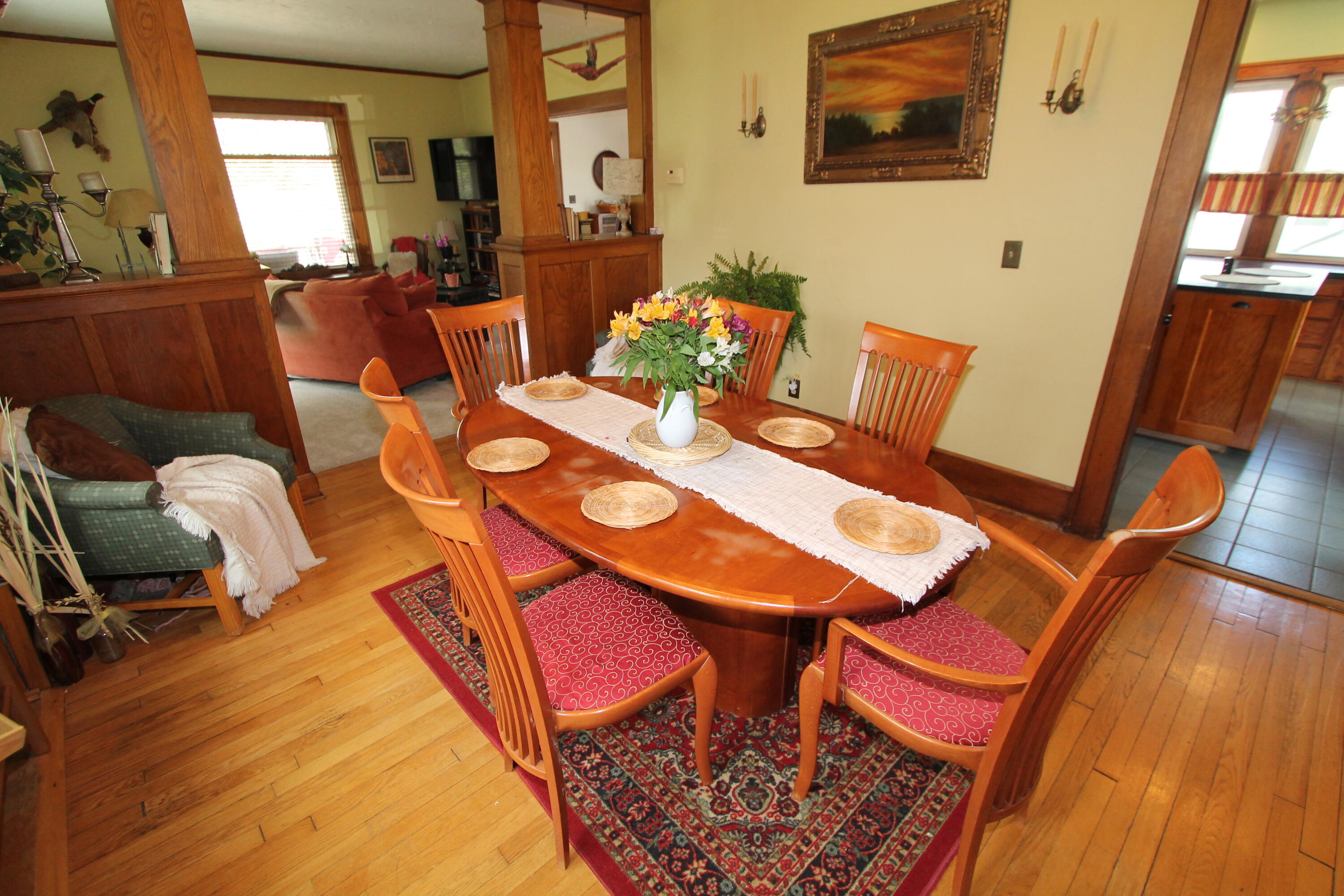 140 Kendall Street Burlington, WI 53105 - Photo 9 of 33 Dining Room