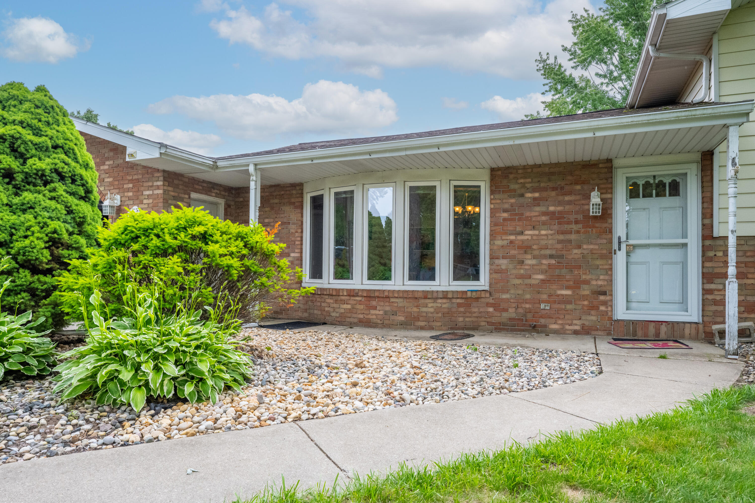 5985 Echo Ridge Stevensville, MI 49127 - Photo 2 of 45 Echo Ridge (102 of 42)