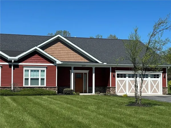 $300,000 | 5107 Red Oak Lane, Batavia, NY 14020