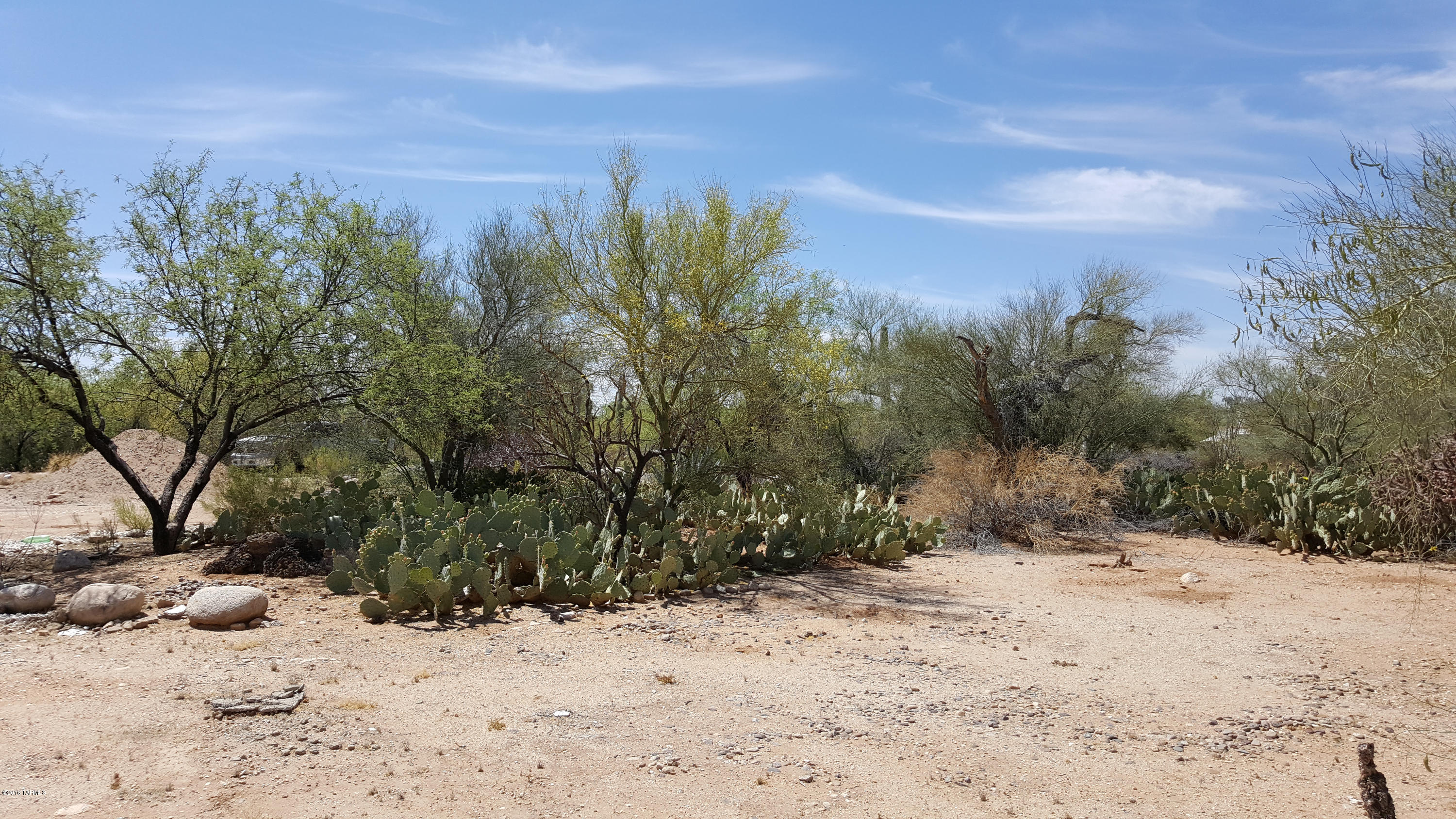 6655 North Oracle Road, Unit 11 Tucson, AZ 85704 - Photo 5 of 6 Gallery Image 5