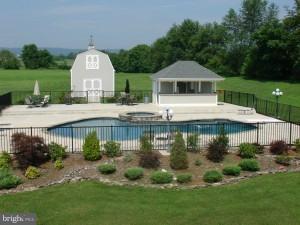 15301 Limestone School Road Leesburg, VA 20176 - Photo 3 of 26 Extensive Landscaping.
