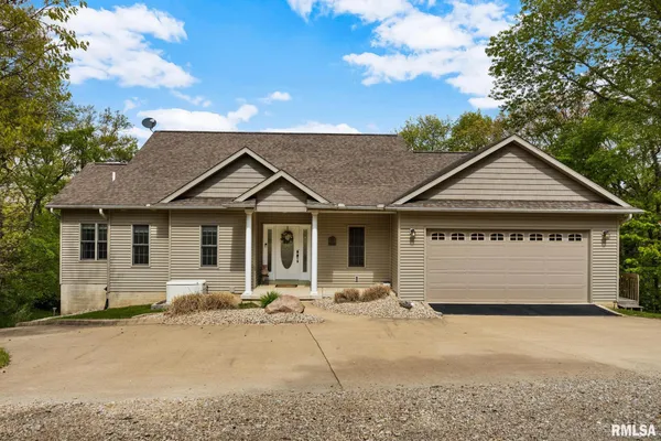 $580,000 | 93 Timberline Place, Dahinda, IL 61428