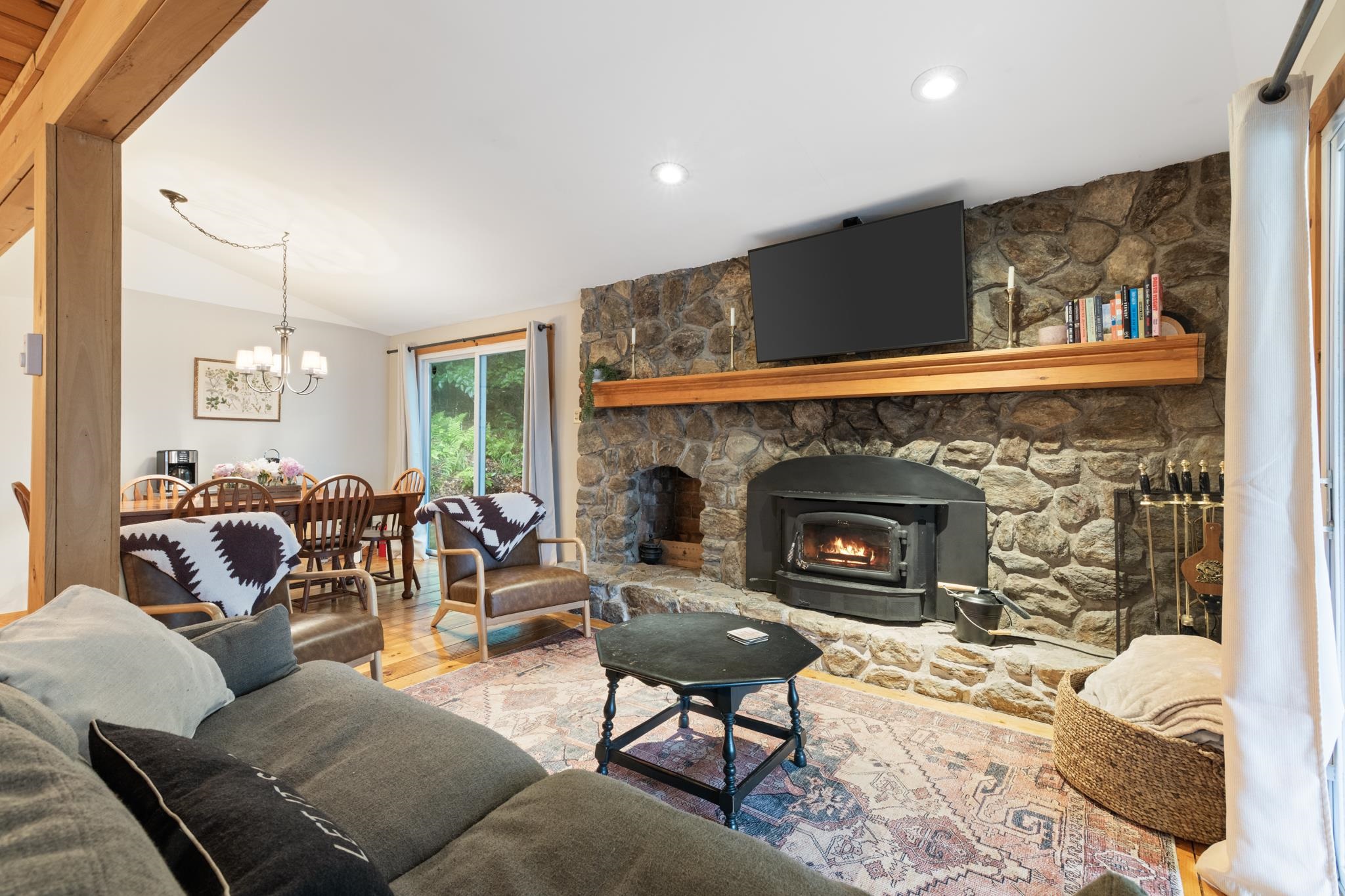 7 Lightning Ledge Way Wilmington, VT 05363 - Photo 1 of 35