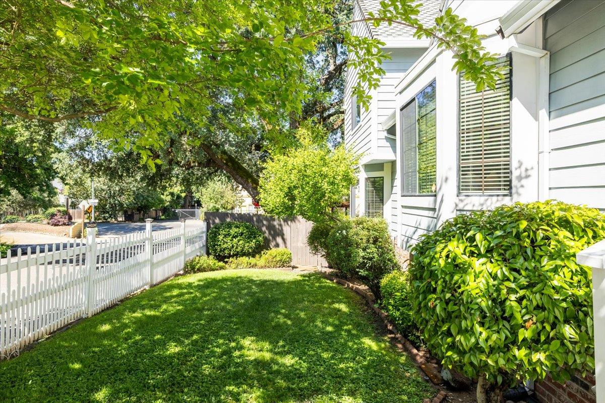 7095 Murdock Way Carmichael, CA 95608 - Photo 33 of 58