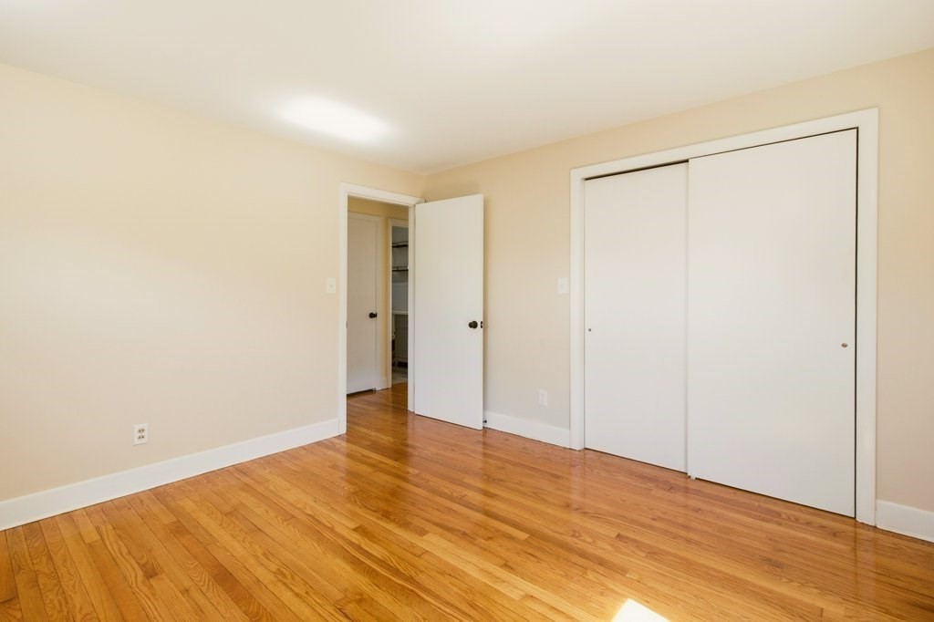 125 Davis Road Westport, MA 02790 - Photo 14 of 41
