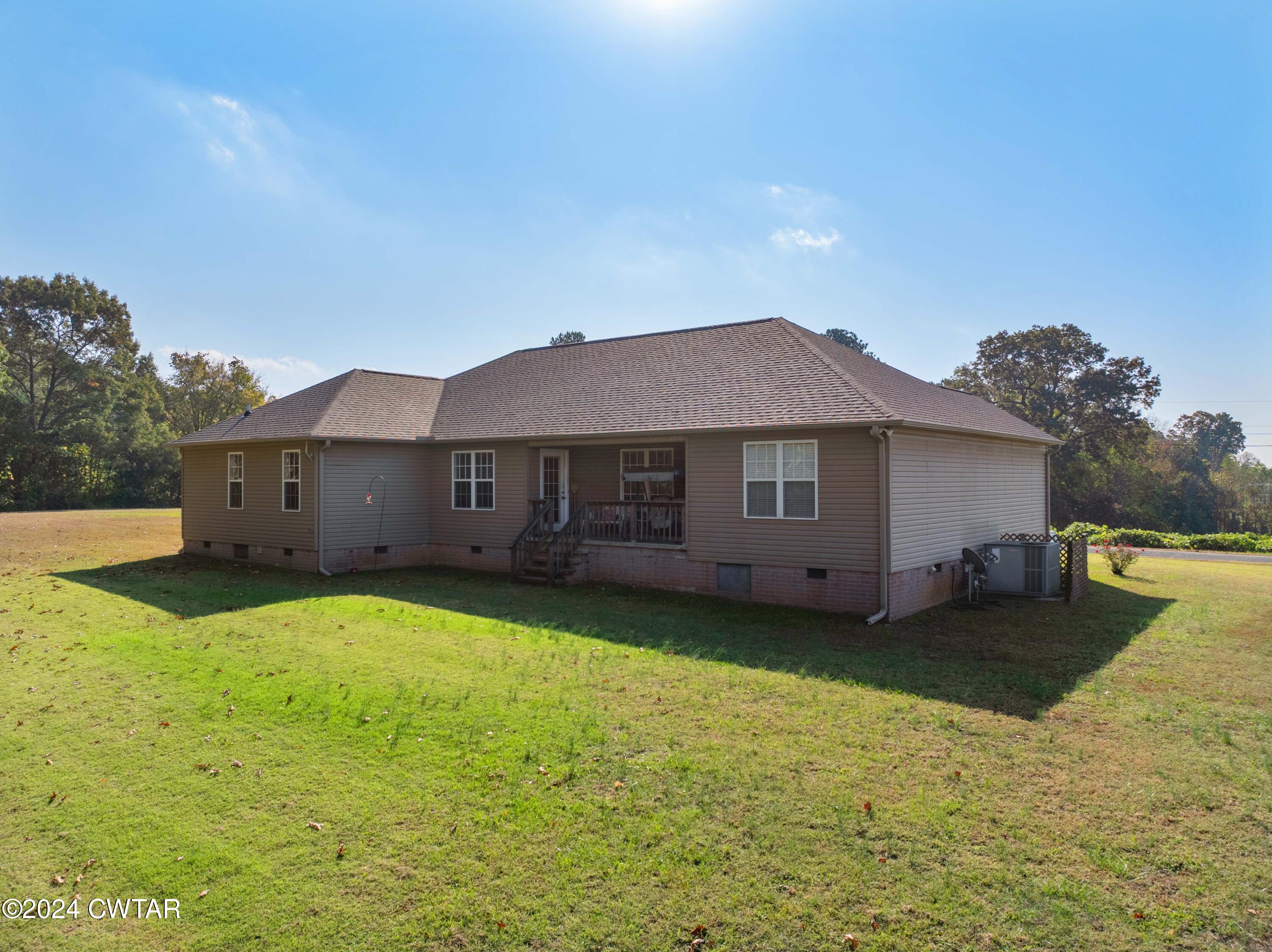 84 Riley Cove Lexington, TN 38351 - Photo 18 of 20 DJI_20241029104203_0244_D
