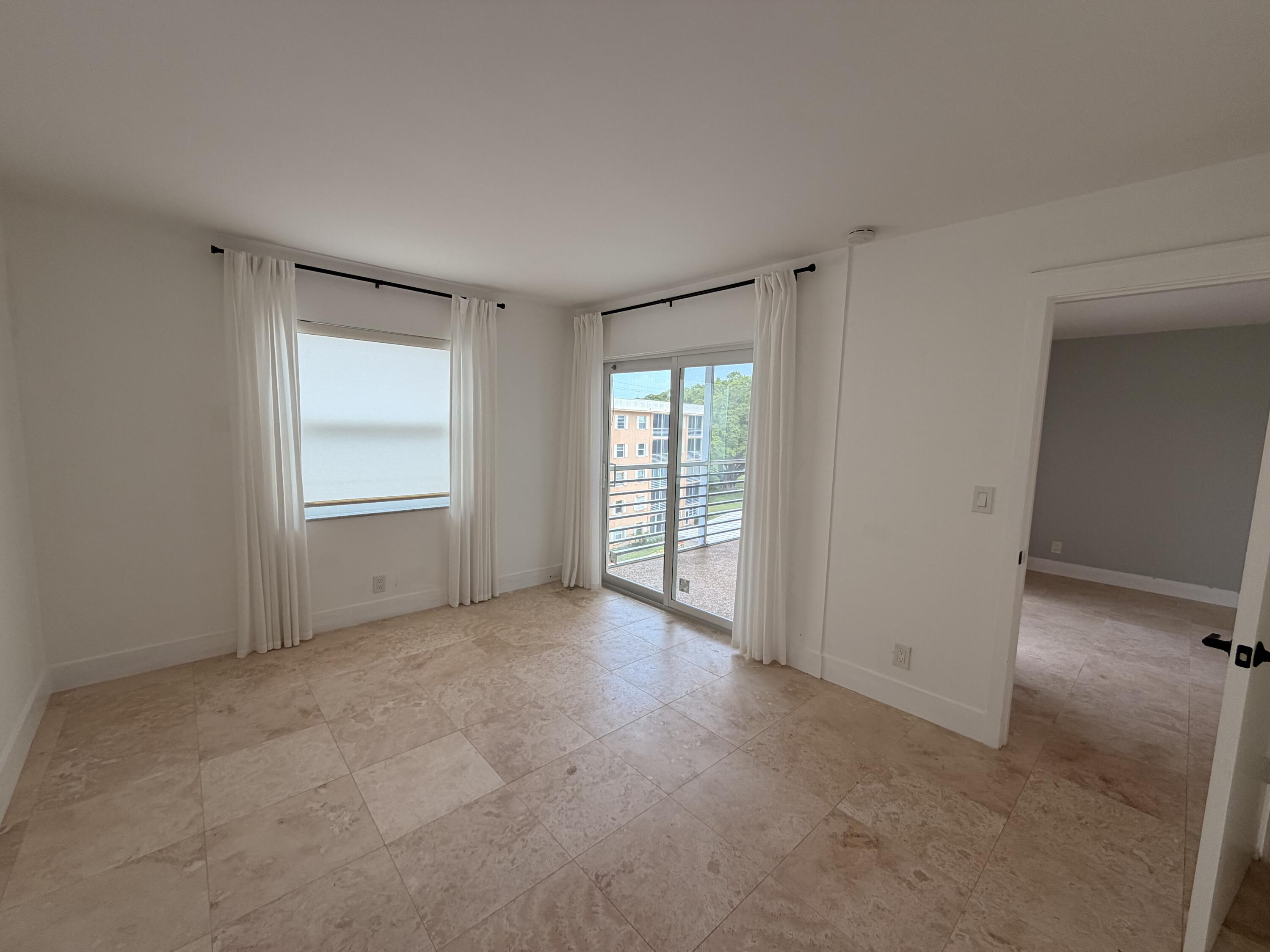 308 Golfview Road, Unit PH03 North Palm Beach, FL 33408 - Photo 10 of 16 IMG_3527