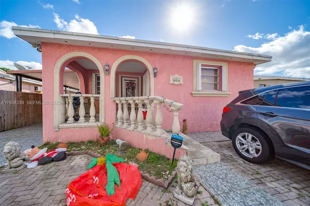 $1,500,000 | 854 East 24th Street, Hialeah, FL 33013