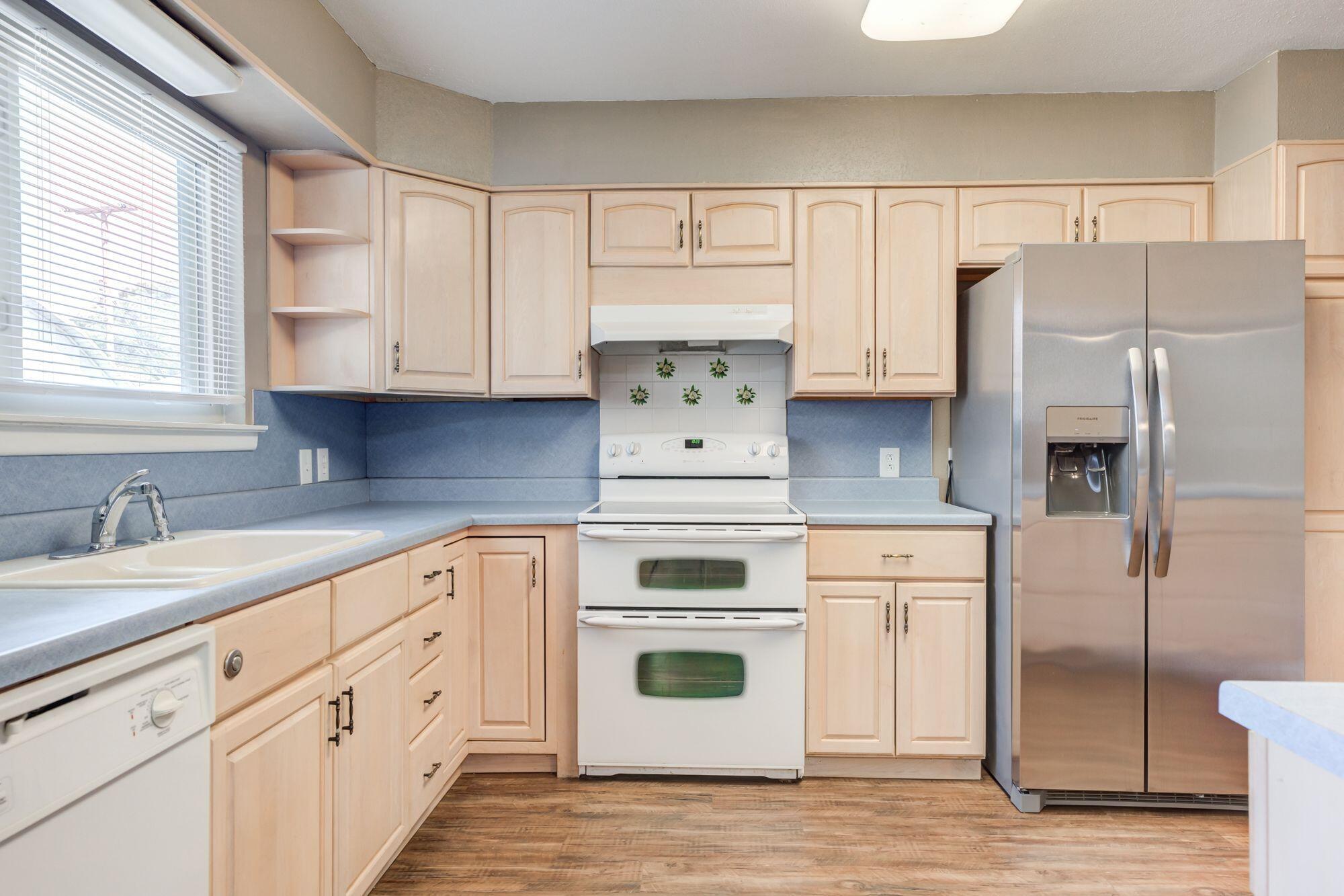 5206 42nd Street Lubbock, TX 79414 - Photo 11 of 35 dav23