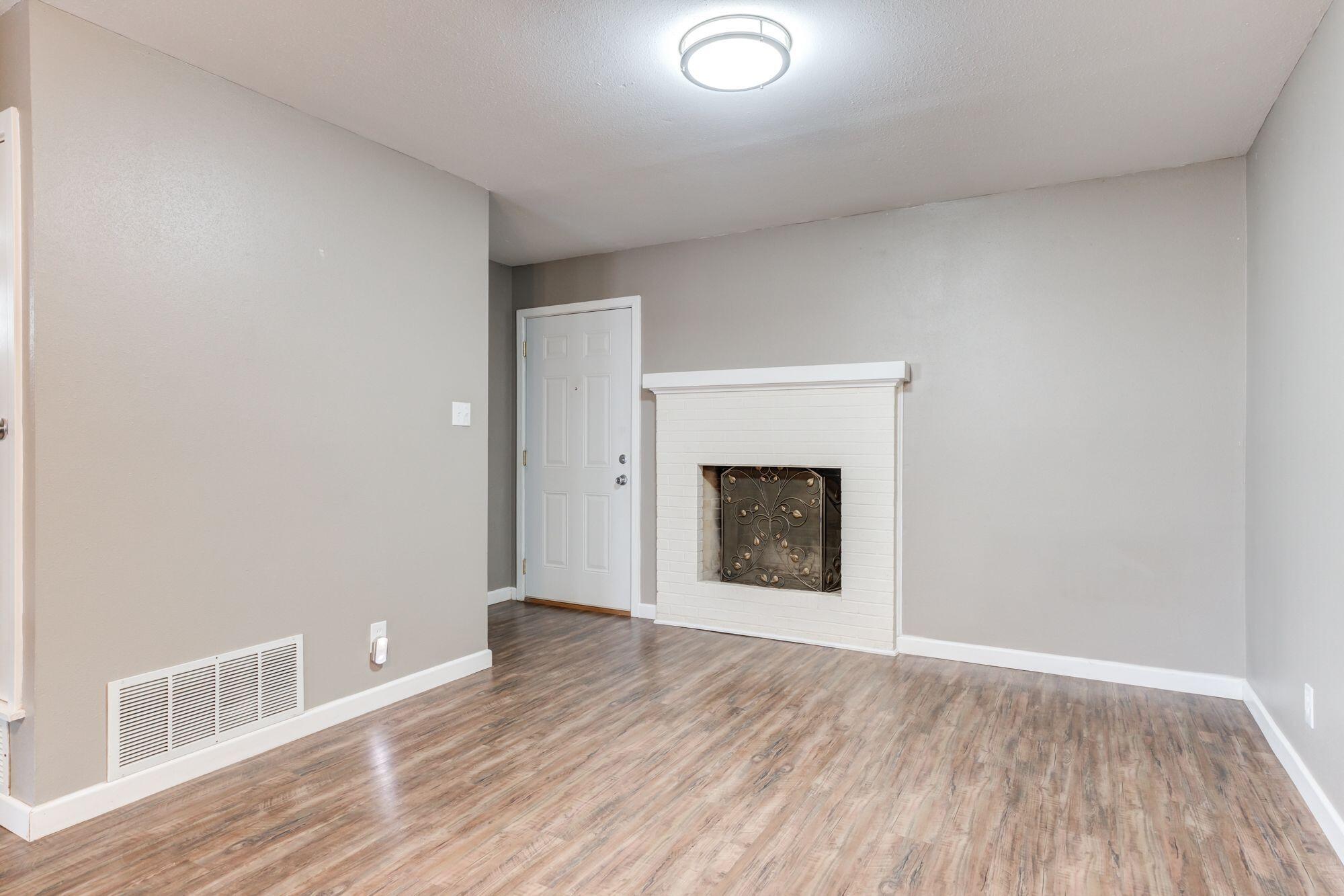 5206 42nd Street Lubbock, TX 79414 - Photo 6 of 35 dav27