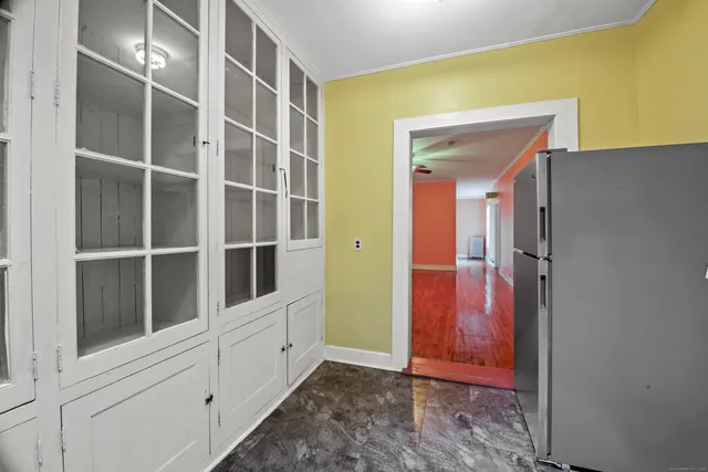 $2,100 | 360 Main Street, Unit 3B, Middletown, CT 06457