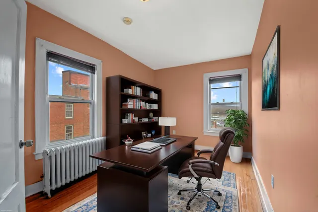 $2,100 | 360 Main Street, Unit 3B, Middletown, CT 06457