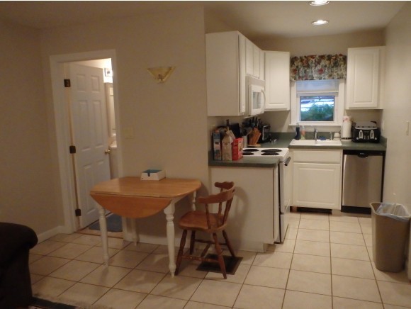 16-6 Hill Road, Unit 6 Tilton, NH 03276 - Photo 6 of 23 Gallery Image 6