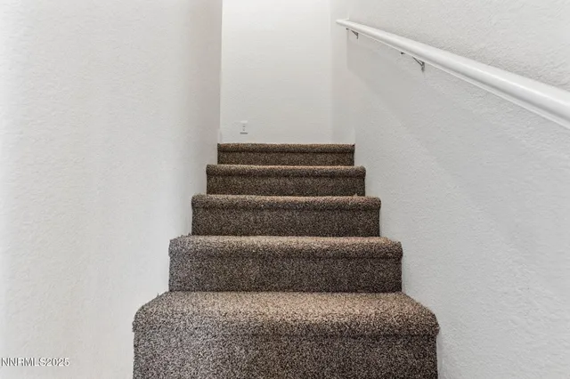 $423,617 | 343 Halite Drive, Dayton, NV 89403