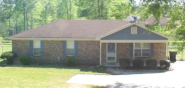 $2,700 | 1318 Wilmington Island Road, Unit A, Savannah, GA 31410