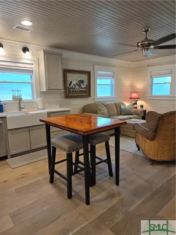 $2,700 | 1318 Wilmington Island Road, Unit A, Savannah, GA 31410