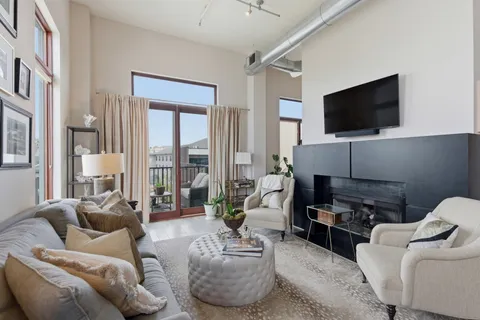 $567,500 | 205 31st Avenue North, Unit 305, Nashville, TN 37203