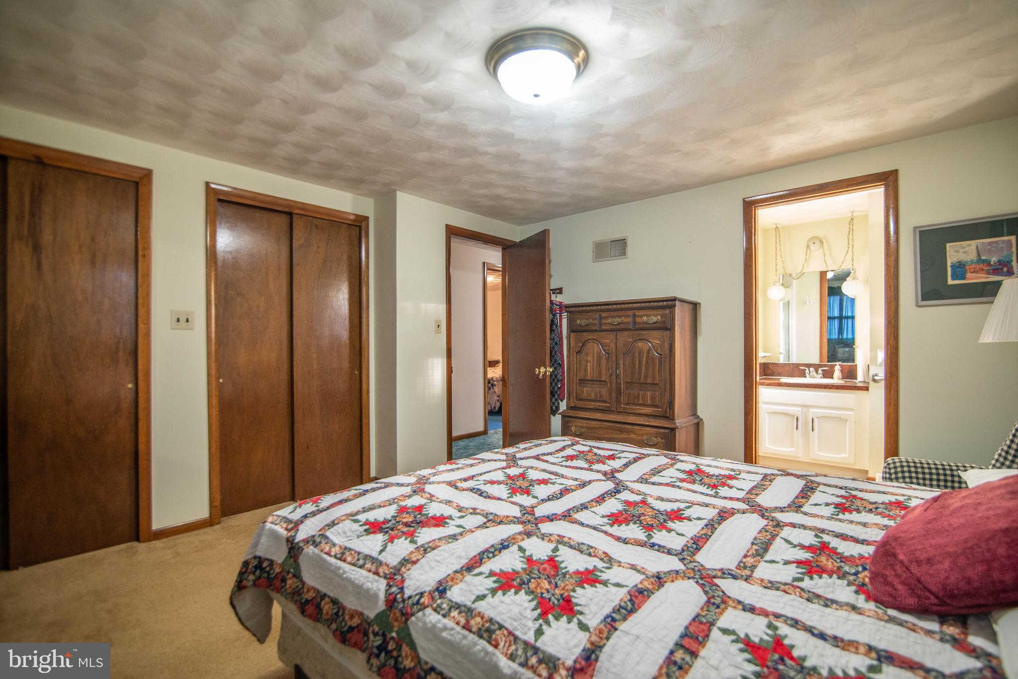 741 Chambers Road York, PA 17402 - Photo 29 of 37 Gallery Image 29
