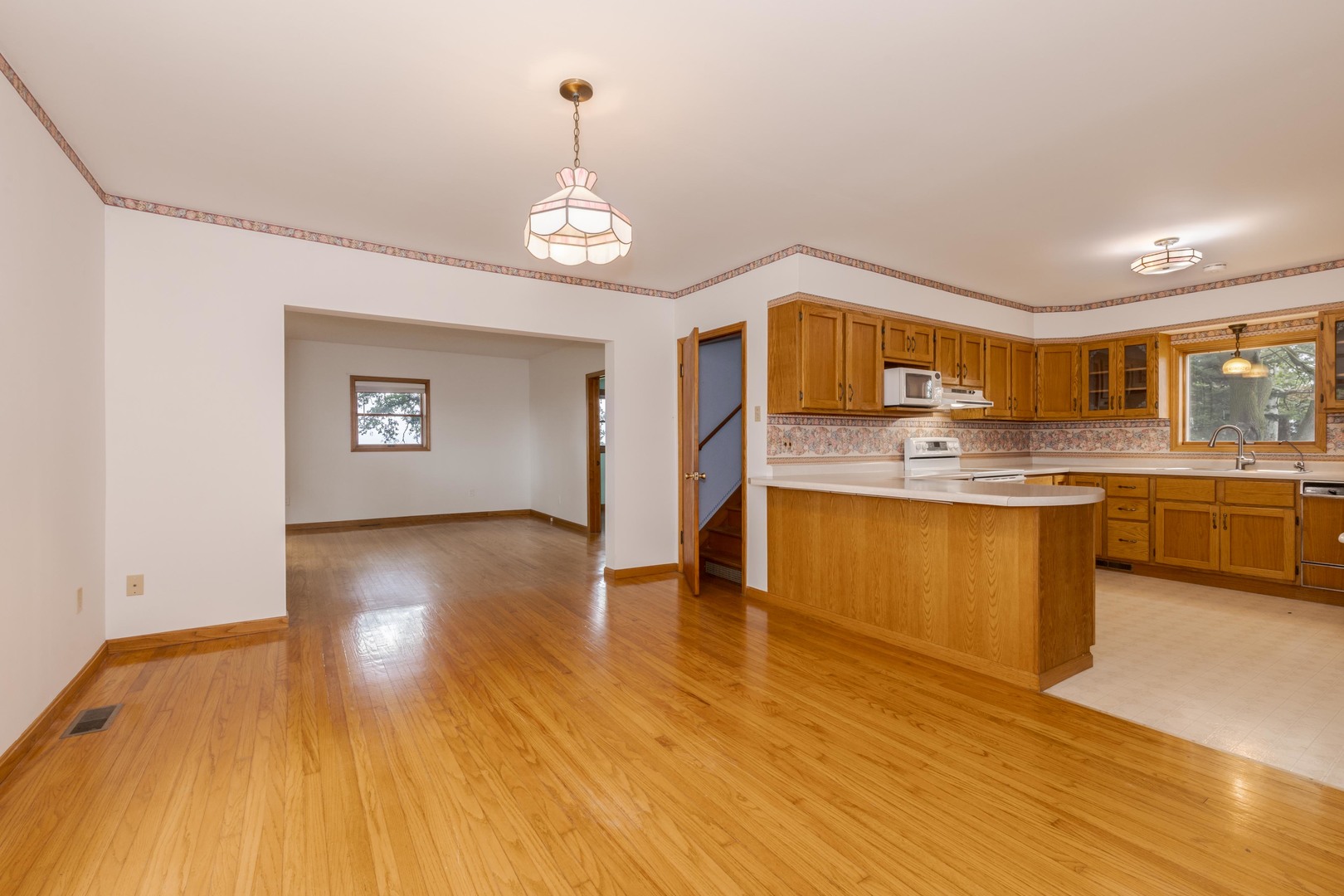 34553 East 1300 N Road Chatsworth, IL 60921 - Photo 12 of 42