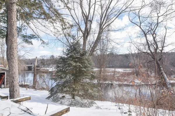 $4,400 | 27 Fenway Drive, Framingham, MA 01701