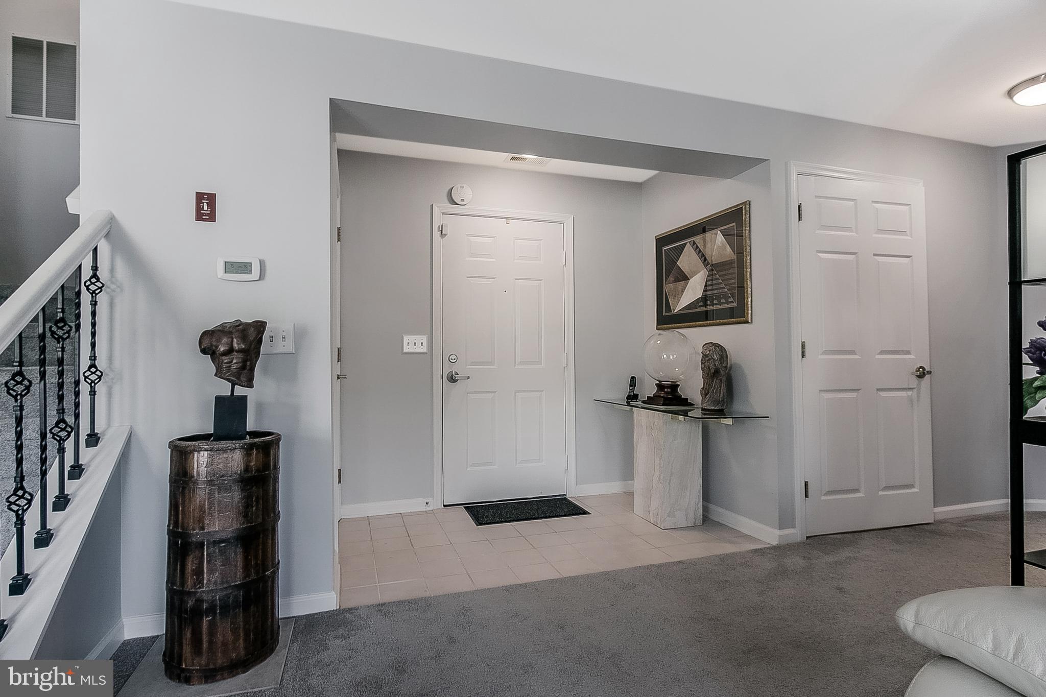 1309 Independence Way Newark, DE 19713 - Photo 6 of 26 Foyer
