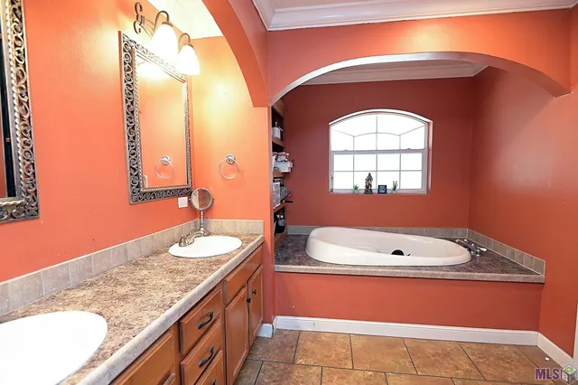 $185,000 | 258 Primrose Drive, Thibodaux, LA 70301