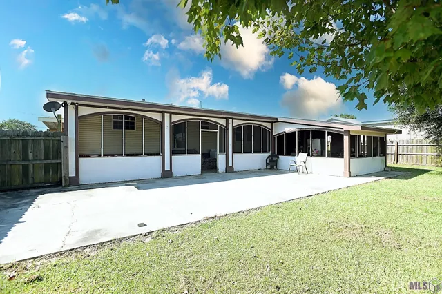 $185,000 | 258 Primrose Drive, Thibodaux, LA 70301