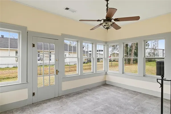 $189,900 | 411 3rd Street, Dequincy, LA 70633