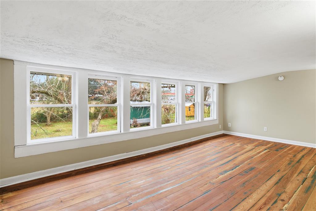 411 3rd Street Dequincy, LA 70633 - Photo 4 of 27