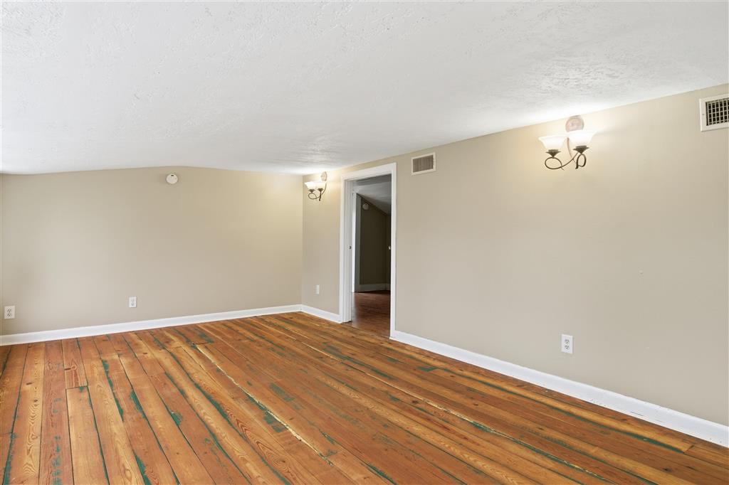 411 3rd Street Dequincy, LA 70633 - Photo 5 of 27