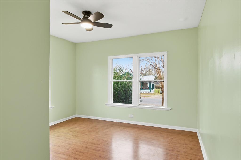 411 3rd Street Dequincy, LA 70633 - Photo 8 of 27