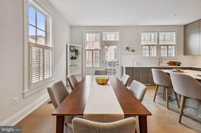 $2,850,000 | 14 Duke Street, Alexandria, VA 22314