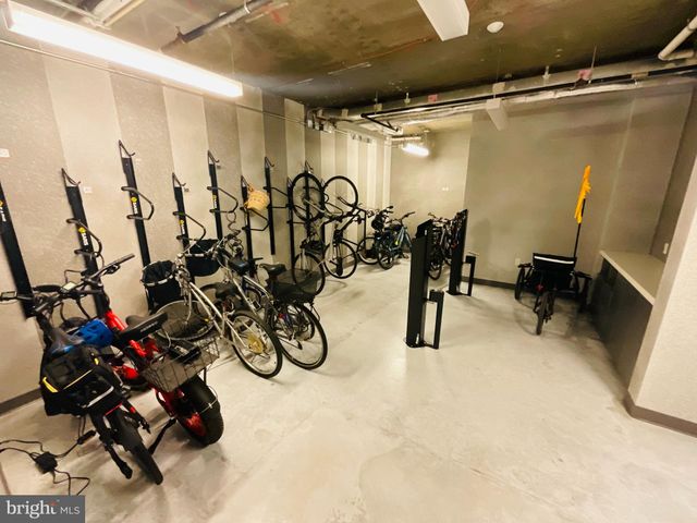 $2,850,000 | 14 Duke Street, Alexandria, VA 22314