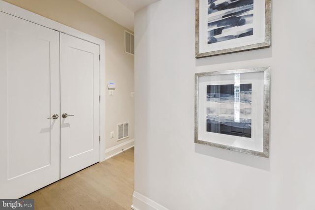 $2,850,000 | 14 Duke Street, Alexandria, VA 22314