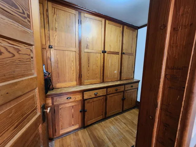 $289,999 | 410 South Parker Drive, Janesville, WI 53545