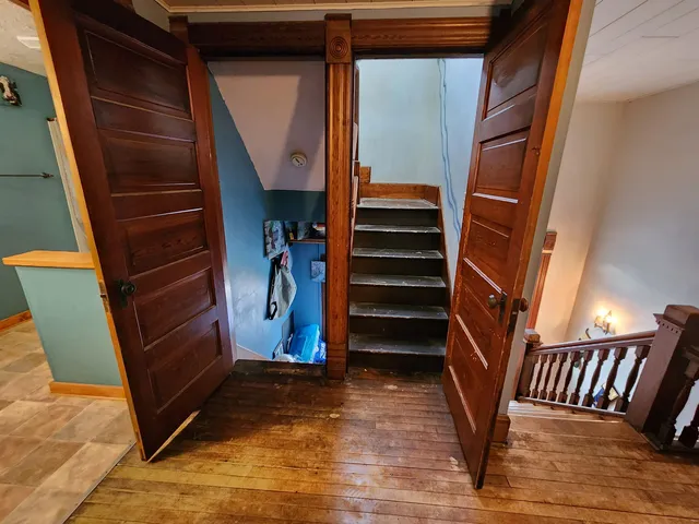 $289,999 | 410 South Parker Drive, Janesville, WI 53545