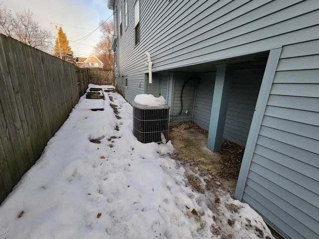 $289,999 | 410 South Parker Drive, Janesville, WI 53545