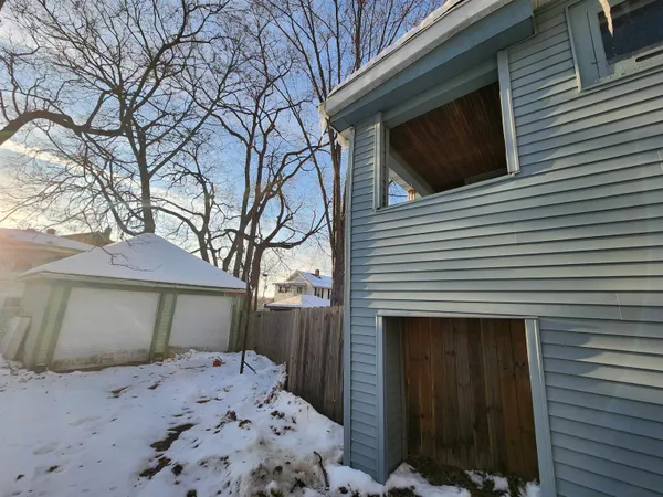 $289,999 | 410 South Parker Drive, Janesville, WI 53545