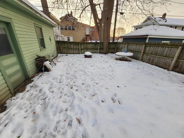 $289,999 | 410 South Parker Drive, Janesville, WI 53545