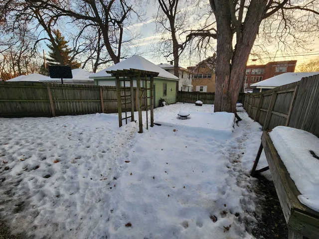 $289,999 | 410 South Parker Drive, Janesville, WI 53545