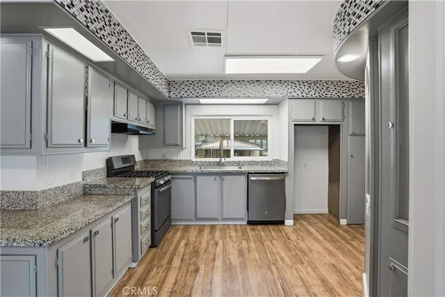 $399,000 | 25778 Creag Avenue, Homeland, CA 92548