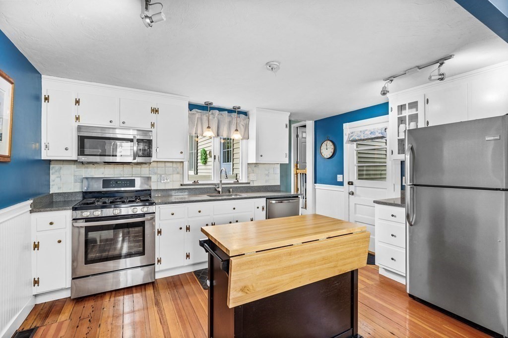 101 Mechanic Street Canton, MA 02021 - Photo 3 of 39 Gallery Image 3
