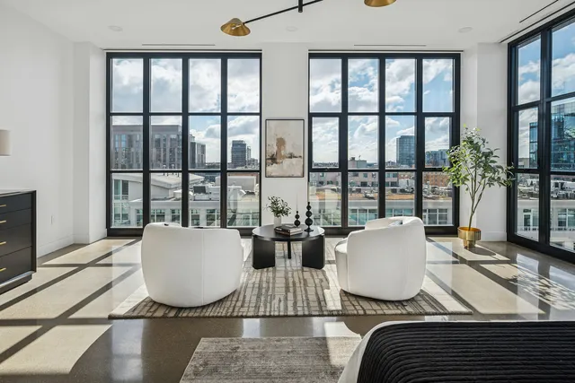 $4,100,000 | 900 West Washington Boulevard, Unit PHW, Chicago, IL 60607