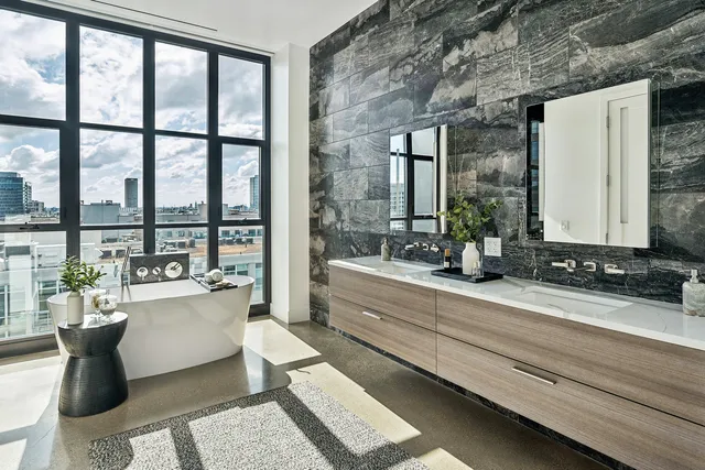 $4,100,000 | 900 West Washington Boulevard, Unit PHW, Chicago, IL 60607