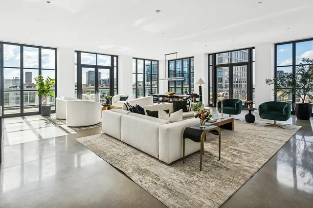 $4,100,000 | 900 West Washington Boulevard, Unit PHW, Chicago, IL 60607