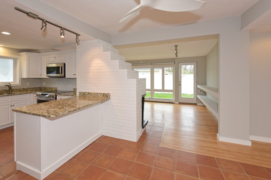 10 Tara Road Framingham, MA 01701 - Photo 3 of 38 Gallery Image 3